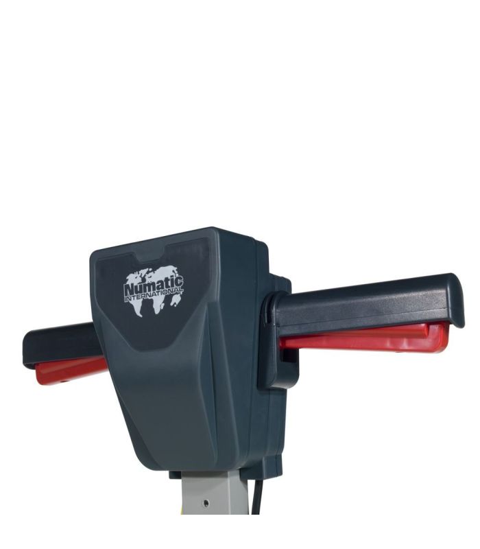 HFM 1515 NUMATIC - Szorowarka jednotarczowa